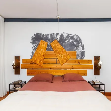 Pinheirinhos - Villa *