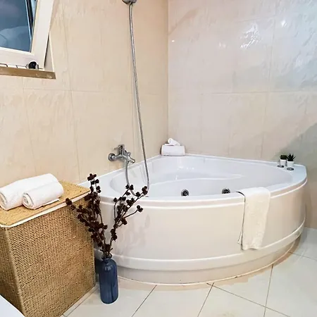 Villa Pinheirinhos - Enjoy The Nature & Wild Beaches Of Sesimbra! Sesimbra