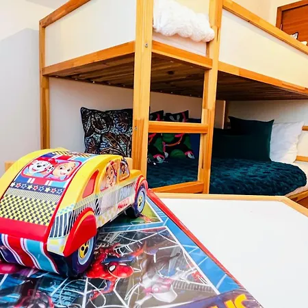 Villa Pinheirinhos - Enjoy The Nature & Wild Beaches Of Sesimbra! Villa Sesimbra